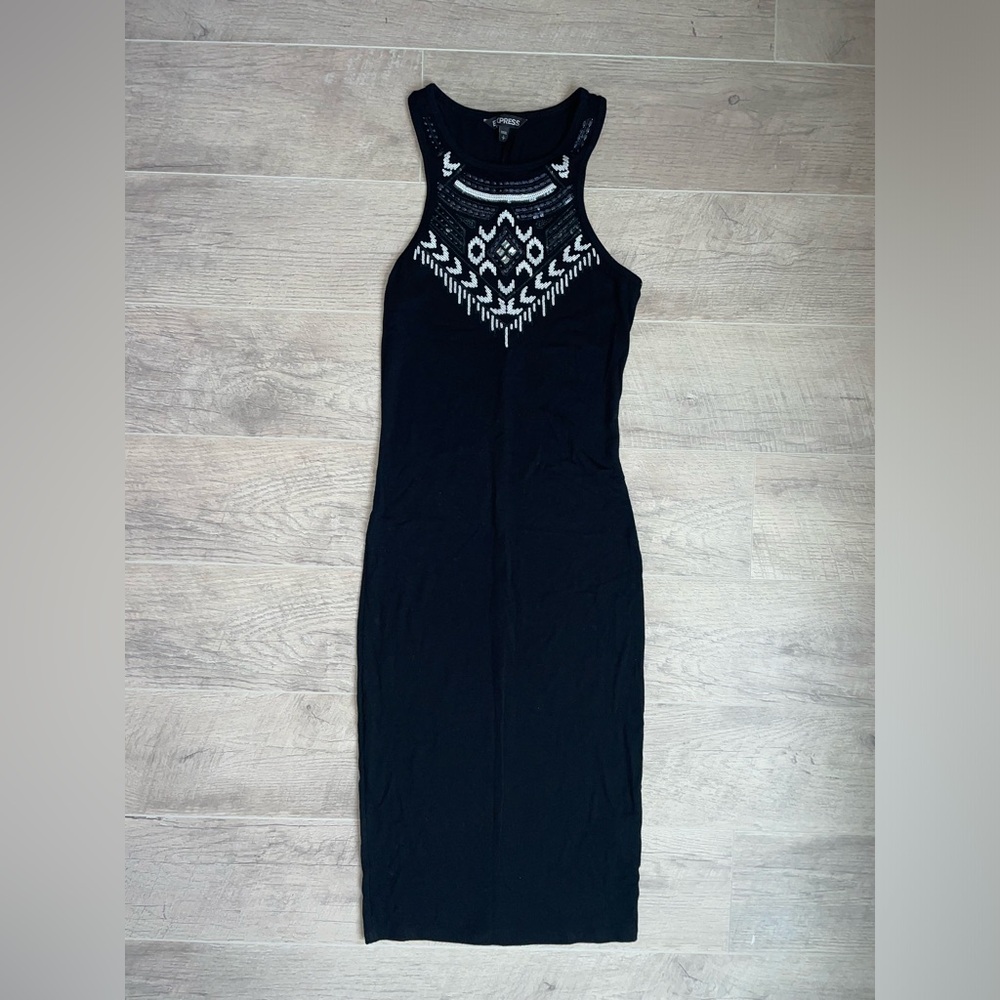 Black Sleeveless Midi Dress